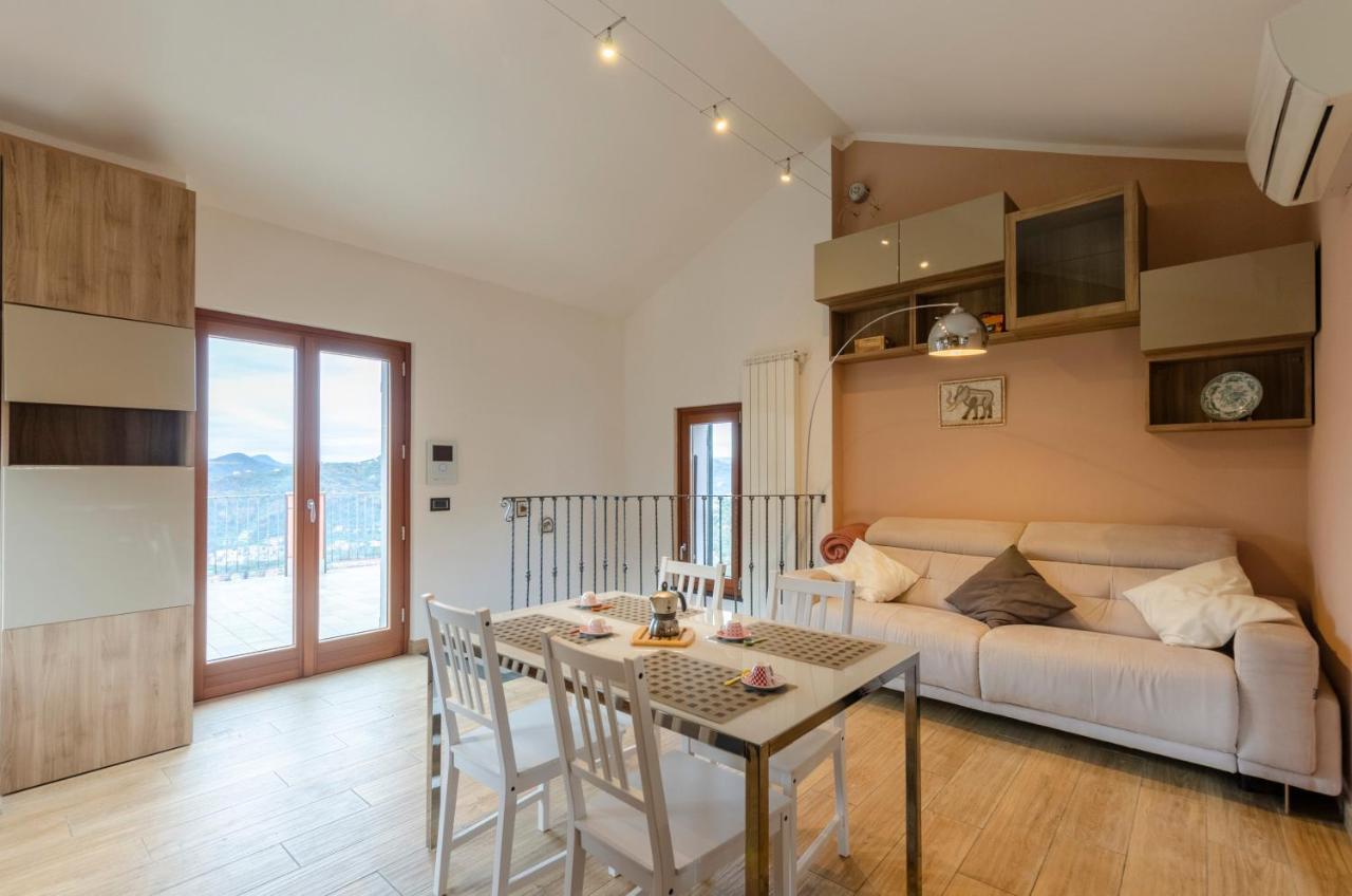 Altido Splendid Flat With Terrace & Magnificent View Apartment Breccanecca ภายนอก รูปภาพ