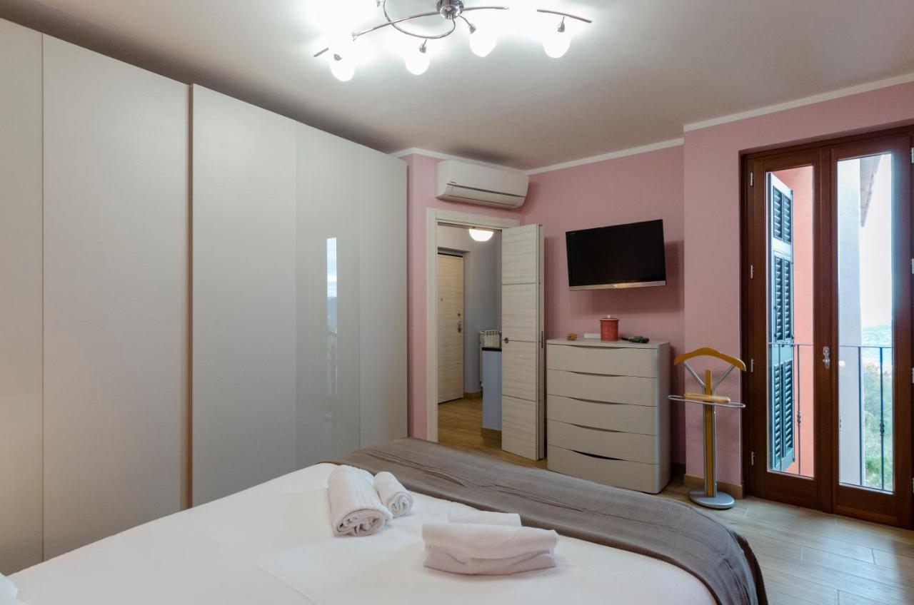 Altido Splendid Flat With Terrace & Magnificent View Apartment Breccanecca ภายนอก รูปภาพ